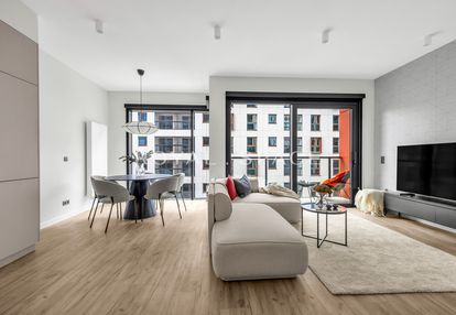 Unikatowy apartament z loggią i klimatyzacją!