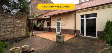 Działka z dwoma domami. idzikowskiego.