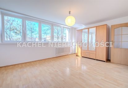 Mieszkanie, kawalerka tychy wyszyńskieg- 1 piętro