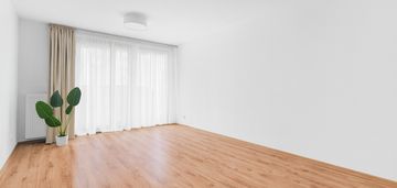 Jak nowe - p.skaryszewski - vis-à-vis swps - metro