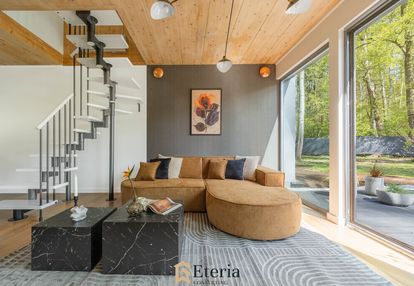 Dom w lesie-po remoncie-900 m² ogrodu