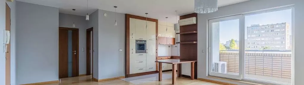 Apartament w Sercu Warszawy!