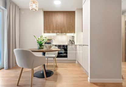 2 pokoje | miejsce w hali | gumed i centrum miasta