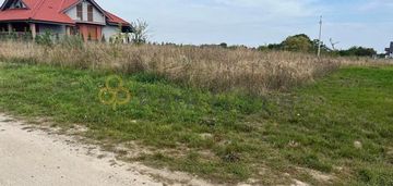 Atrakcyjna działka budowlna w lipnie 900m2