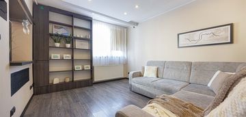 Kawalerka przy rynku | smart home