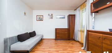 Do wynajęcia 2 pokojowe mieszkanie, wysłouchów 30a