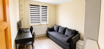 44 m² | 2 pokoje | osobna kuchnia | bieńczyce