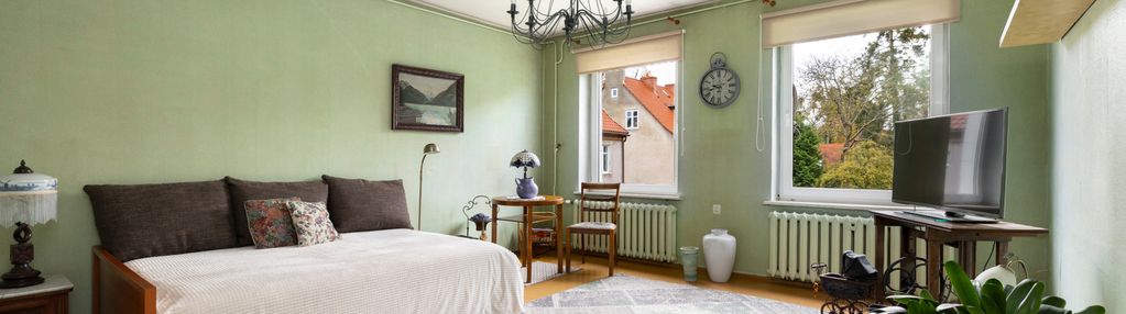 Jasne 3 pokoje w kamienicy w oliwie