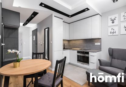 Banacha, 30m²: 2 pokoje niedaleko vinci quattro o3