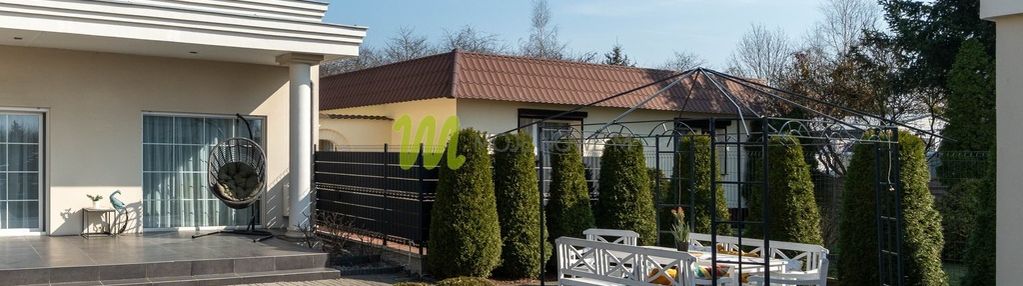 Wolnostojący, parterowy z garażem