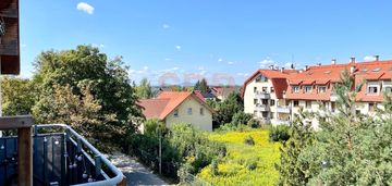 Duży balkon l m postojowe l komórka lokatorska