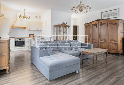 3 pokoje / warszawa włochy