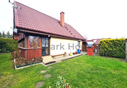 Nowy dębiec rodzinny dom, blisko jeziora