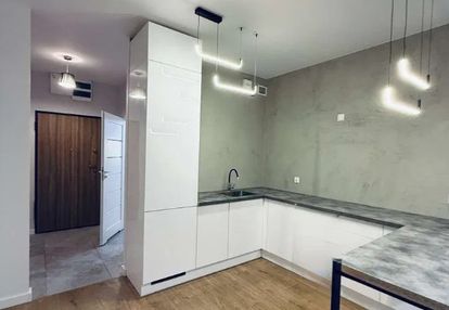 Garaż | 2025 | od zaraz | loggia