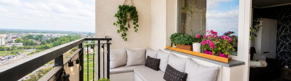 Ostatnie piętro, cisza i przestrzeń – balkon 6,9 m