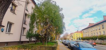 Parter. trzy pokoje. osiedle chemików.