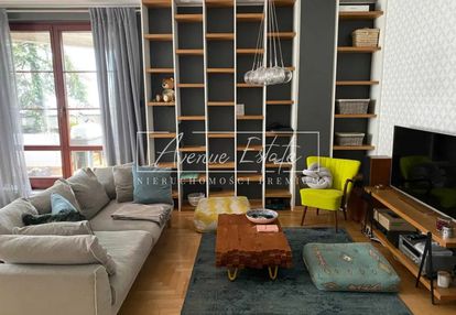 Przestronne mieszkanie / duży taras 40m² / garaż