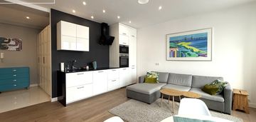 Kamienica z windą, balkon, od 15 lutego!