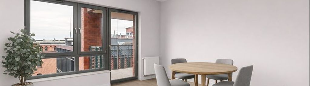 Luksusowy apartament scala, ostatnie piętro