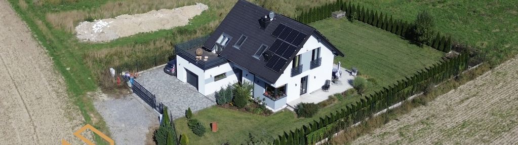 Energooszczędny wolnostojący dom gotowy do wejścia