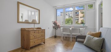 2 pokoje | osobna kuchnia | saska kępa | balkon