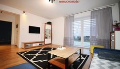 Dom wolnostojący 140 m2, 2 pokoje, wolica