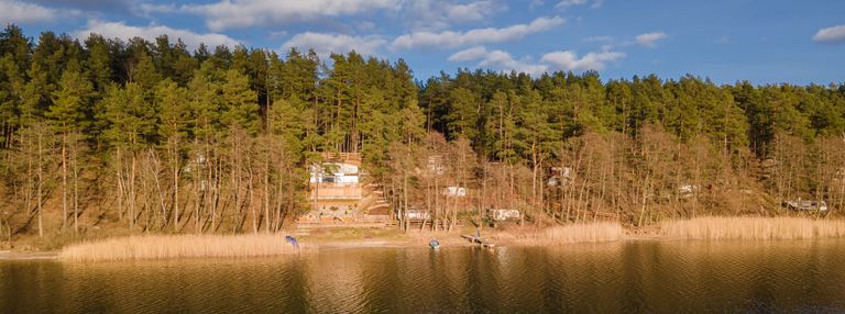 Działka leśna, prywatny dostęp do jeziora, bez pcc