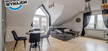 4pok. apartament z kominkiem i 2 łazienkami