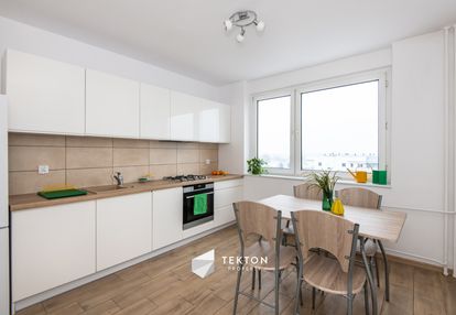 Jasna kawalerka z dużą kuchnią | gotowa do wejścia