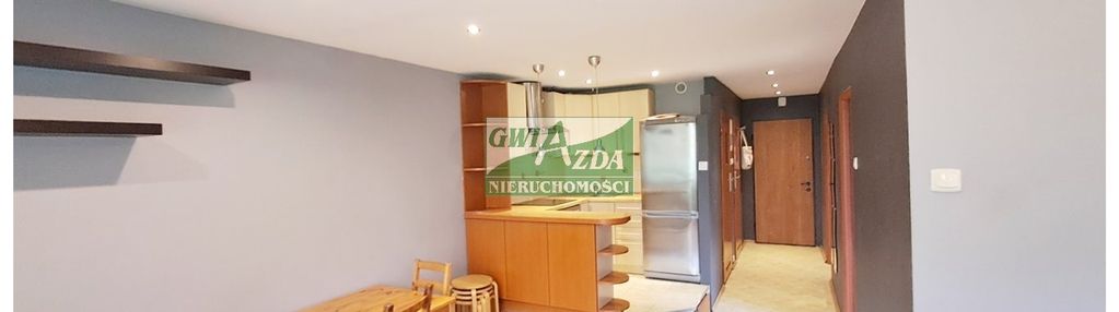 Trzypokojowe mieszkanie z balkonem