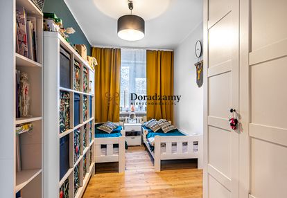 2 pokoje z możliwością 3 do wprowadzenia