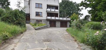 Wolnostojący dom na sprzedaż z działką 33,4 ara