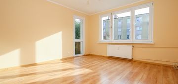 Atrakcyjne 3 pokoje, balkon, blisko pkiw