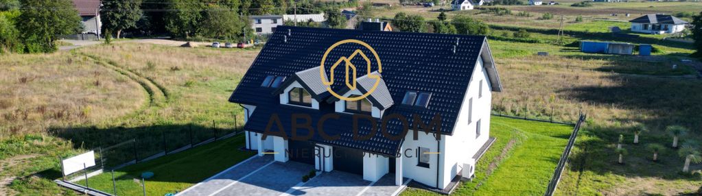 Funkcjonalny dom do własnej aranżacji.