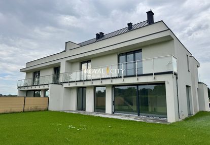 312 metrowy nowoczesny dom na zawadach.