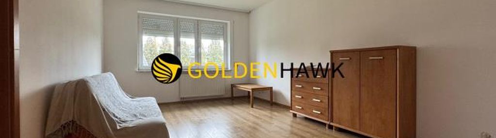 Kawalerka na pogodnie, 2001 r , msc postojowe.