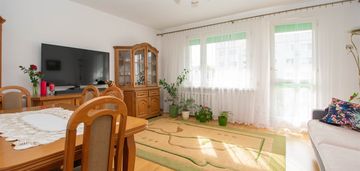 Przestronne mieszkanie 3 pokoje z dużą loggią