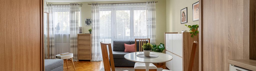 Do wprowadzenia/studio/metro/blisko parku