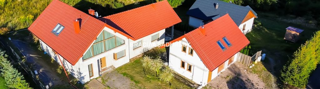 Nowoczesny dom z odzielnym garażem- zawada