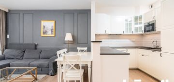 Bliźniak | ogródek | 6 pom. + 2 łaz. | zakrzówek