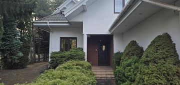 Dom w centrum kobyłki