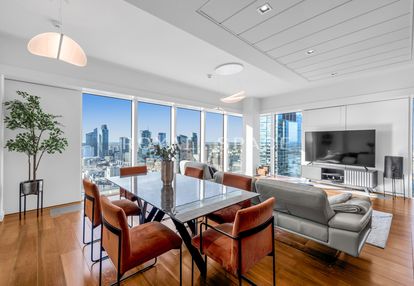 Złota 44 | luksusowy apartament na 35 piętrze!