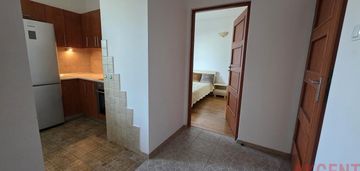 Dwa pokoje z garażem na bemowie