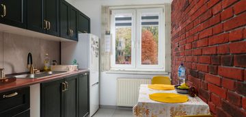 Klimatyczne, przestronne 3 pokoje w sercu rakowca