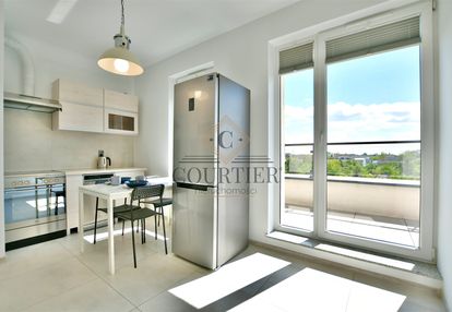 Osobna kuchnia - media miejskie  taras 20 m2 garaż