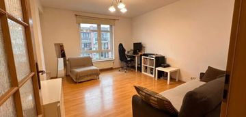 Kawalerka na pradze-południe