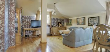 Stylowe, duże mieszkanie w centrum 88m2