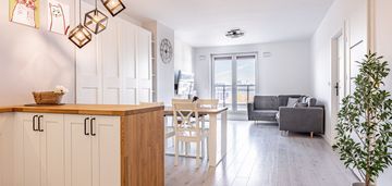 Mieszkanie z tarasem | łacina