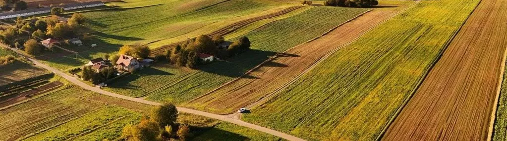 Sprzedam bardzo ładnie położona działke 12a