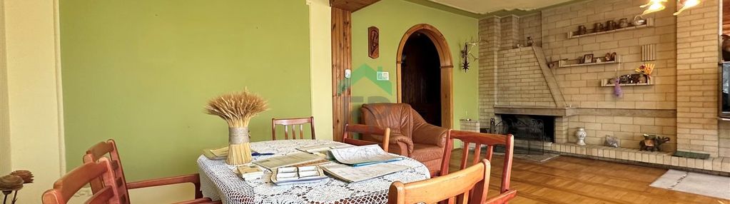 Dom z budynkiem produkcyjnym